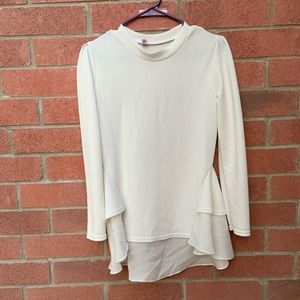 White fancy top 📦